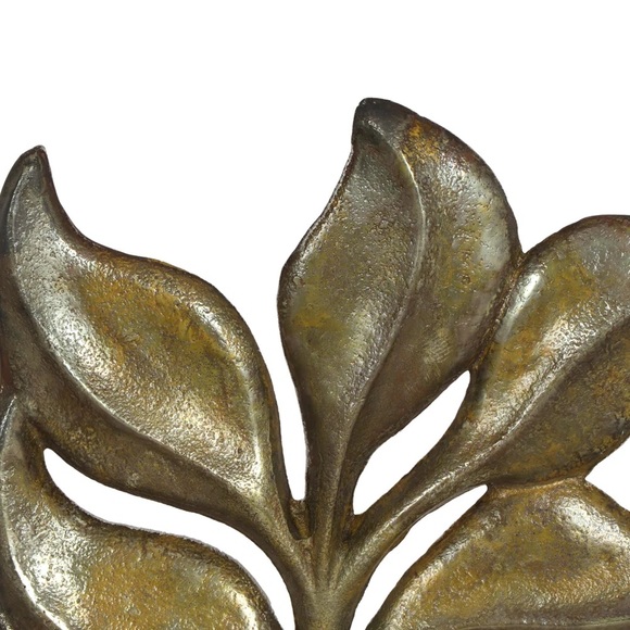 Bust - Picture 4 of 9